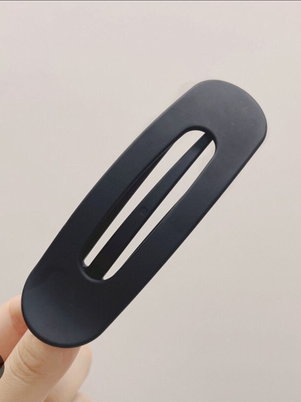 Minimal Matte Black Flat Hair Claw BNIB